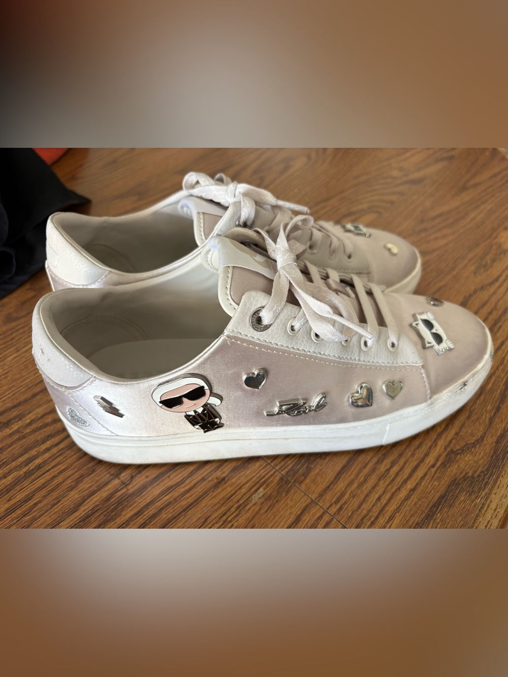 Karl Lagerfeld women’s designer shoes sz 10